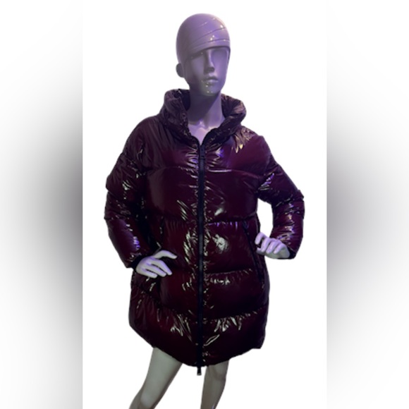 NWOT Herno Burgundy Puffer Coat - Picture 4 of 12
